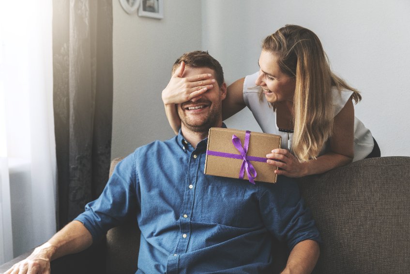Quelles idées cadeaux pour un homme qui a déjà tout