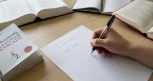 découvrez les erreurs courantes entre « il a mis » et « il a mit » et apprenez à les éviter pour améliorer votre écriture en français.