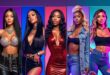 découvrez l'évolution fascinante du style de karol g au fil des années. de ses débuts prometteurs à son statut de superstar, explorez comment sa mode et son image ont évolué, captivant des millions de fans à travers le monde.