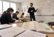 découvrez comment utiliser correctement la préposition « aux » en français grâce à ce guide complet, clair et pratique.