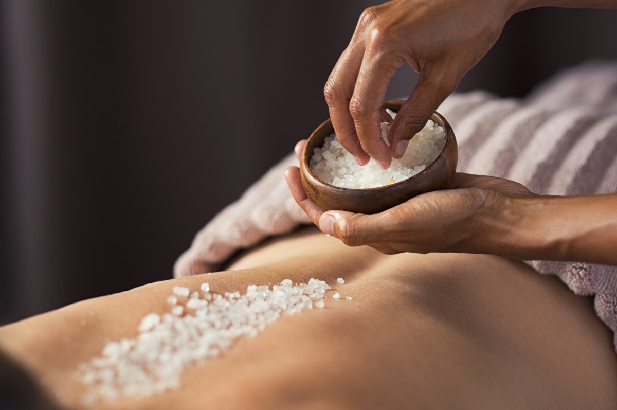 avantages du sel d'epsom dans les soins du corps