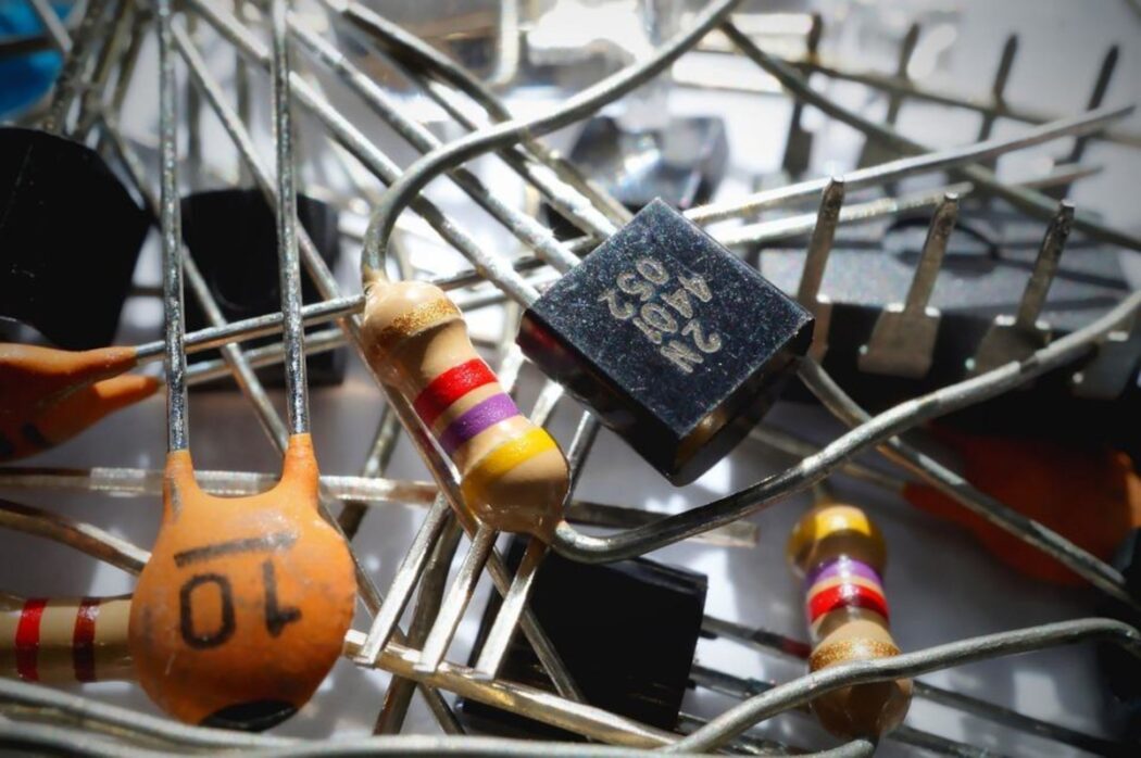 composants électroniques