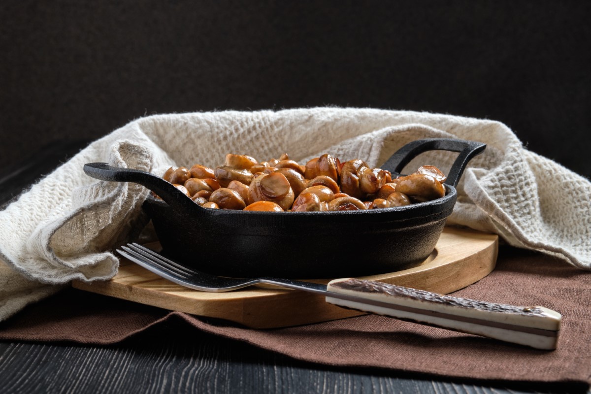 cuisson avec la poêle en fonte Godin