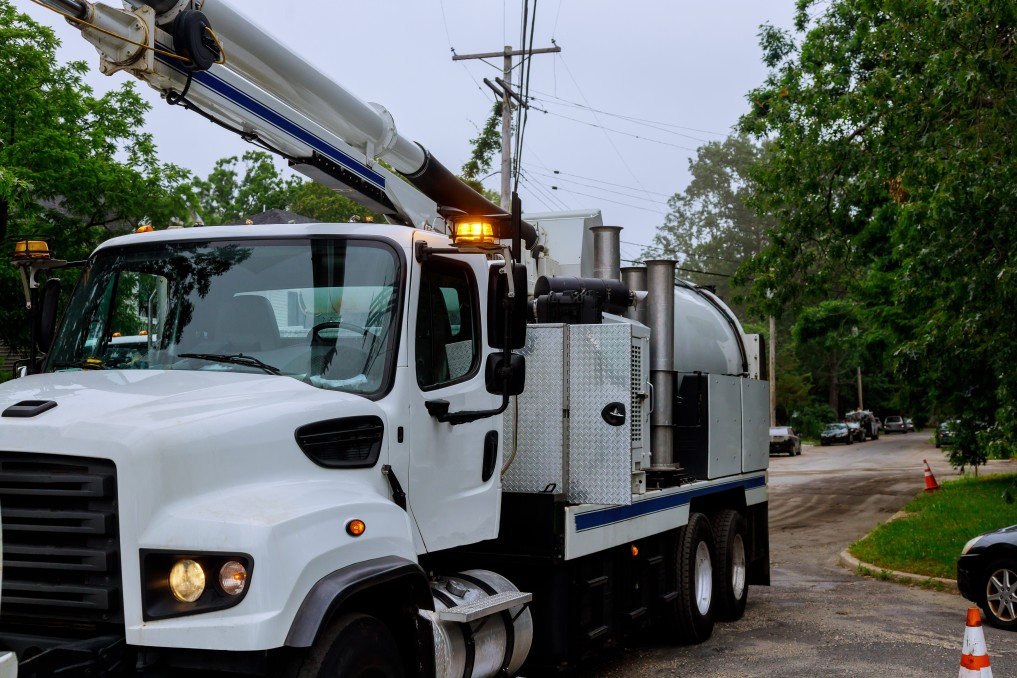 débouchage d'une canalisation par camion à pression