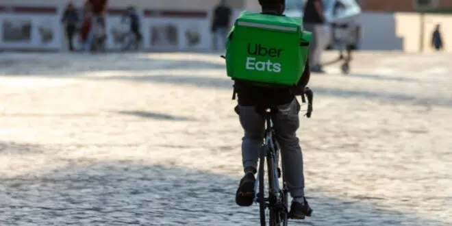 devenir livreur Uber Eats à Paris