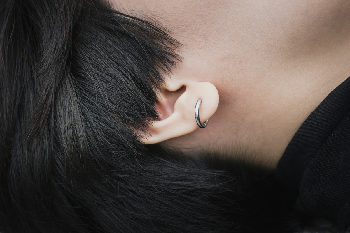 dissimuler piercing