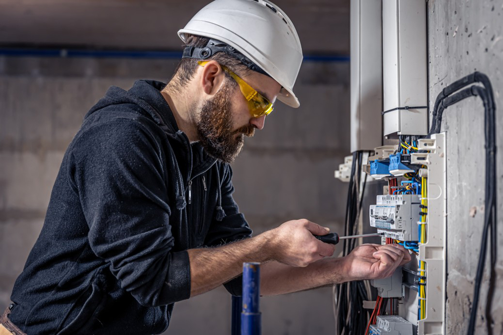 embaucher électricien