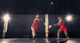 jouer badminton