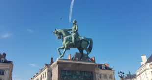 statue jeanne arc orleans