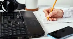 qui a besoin rédacteur