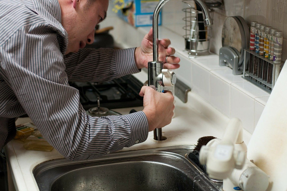 services d'un plombier